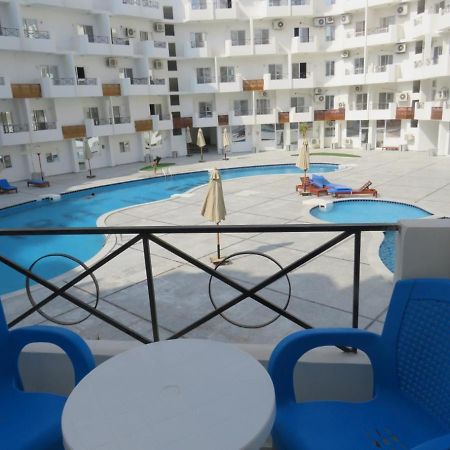 Apartment Vicenta Near The Sea Redsealine 후르가다 외부 사진